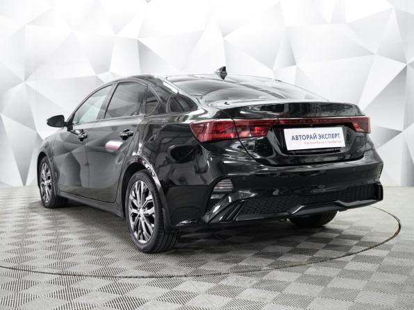 Kia Cerato IV Рестайлинг с пробегом 2022 года, цена 2 711 000 рублей, 70000 км, седан, Автокод Объявления