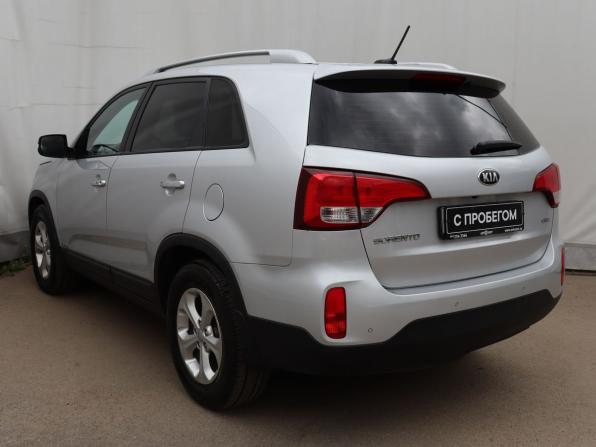 Kia Sorento II Рестайлинг с пробегом 2018 года, цена 2 325 000 рублей, 133957 км, внедорожник, Автокод Объявления