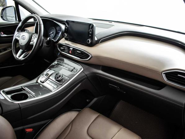 Hyundai Santa Fe IV Рестайлинг с пробегом 2021 года, цена 2 980 000 рублей, 79621 км, внедорожник, Автокод Объявления