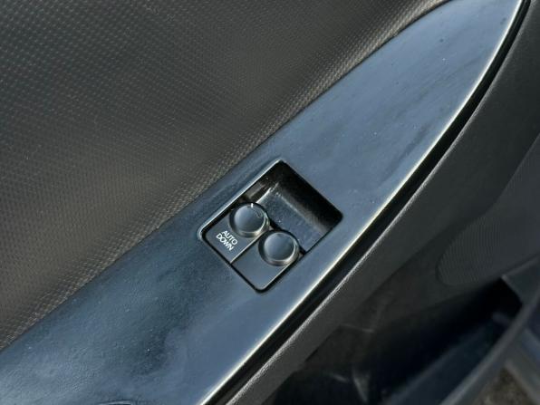 Hyundai Solaris I с пробегом 2012 года, цена 599 000 рублей, 240759 км, седан, Автокод Объявления