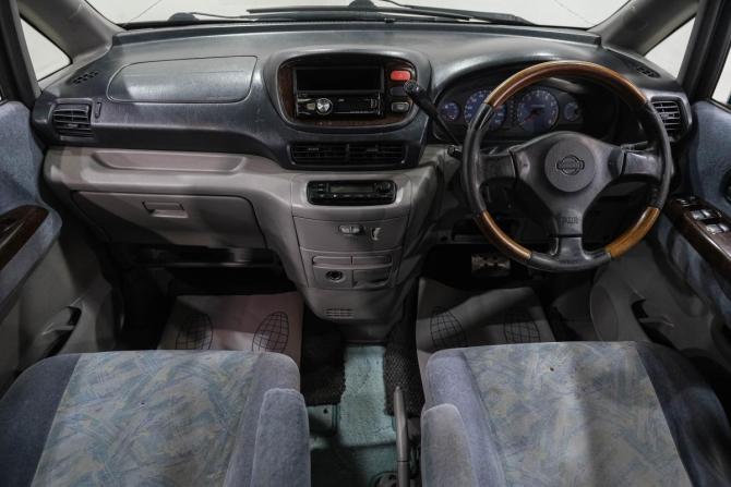 Nissan Serena II (C24) с пробегом 2000 года, цена 449 000 рублей, 620000 км, минивэн, Автокод Объявления
