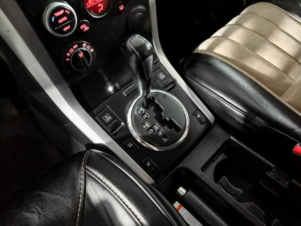 Suzuki Grand Vitara II Рестайлинг с пробегом 2011 года, цена 1 200 000 рублей, 292464 км, внедорожник, Автокод Объявления