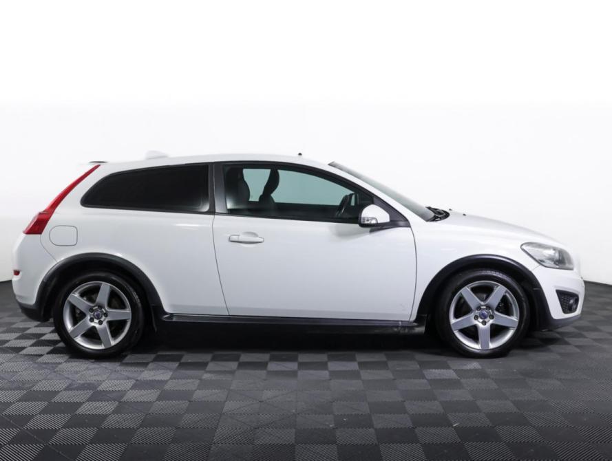 Volvo C30 I Рестайлинг Москва  - изображение 4