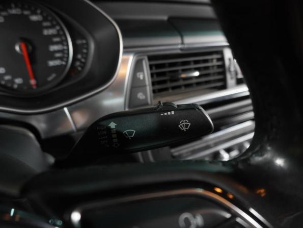 Audi A6 IV (C7) с пробегом 2012 года, цена 1 729 000 рублей, 291021 км, седан, Автокод Объявления