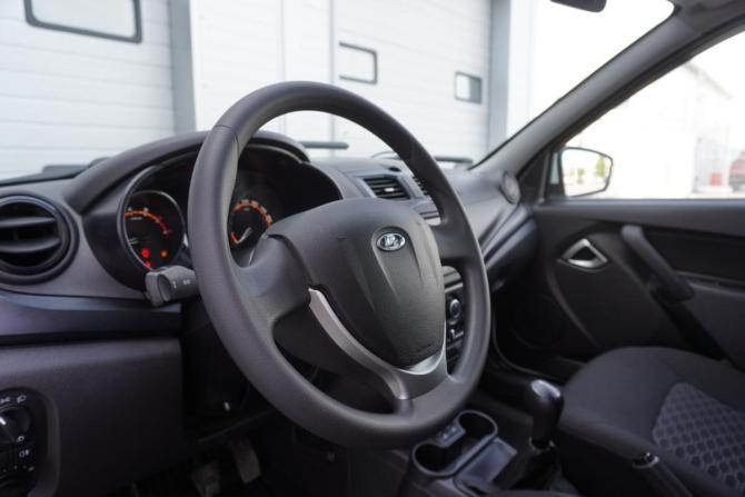Lada (ВАЗ) Granta I Рестайлинг с пробегом 2023 года, цена 790 000 рублей, 48000 км, лифтбек, Автокод Объявления