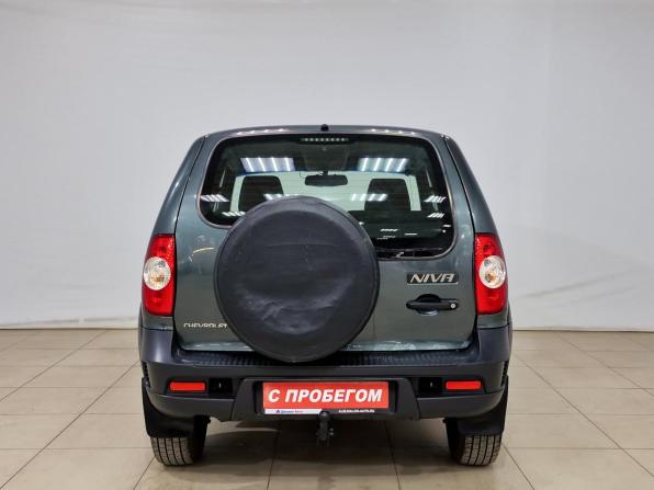 Chevrolet Niva I Рестайлинг с пробегом 2018 года, цена 650 000 рублей, 195708 км, внедорожник, Автокод Объявления