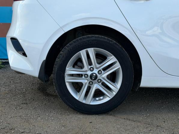 Kia Ceed III с пробегом 2019 года, цена 1 900 000 рублей, 49489 км, хэтчбек, Автокод Объявления