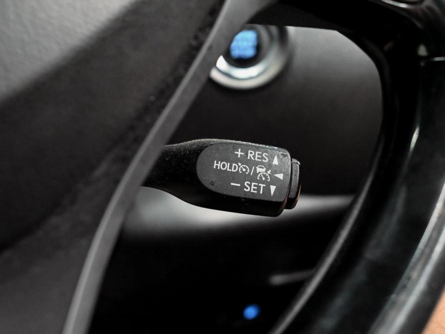 Toyota C-HR I Екатеринбург  - изображение 18