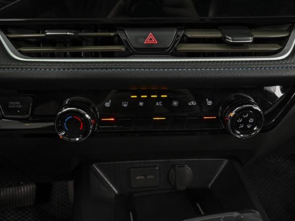 Chevrolet Monza II Рестайлинг с пробегом 2023 года, цена 1 624 000 рублей, 45185 км, седан, Автокод Объявления