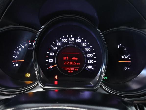 Kia Ceed II с пробегом 2014 года, цена 791 000 рублей, 176600 км, хэтчбек, Автокод Объявления