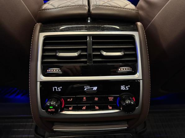 BMW 7 серии VI (G11/G12) Рестайлинг с пробегом 2020 года, цена 6 890 000 рублей, 78260 км, седан, Автокод Объявления