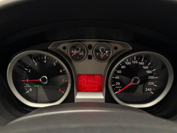 Ford Focus II Рестайлинг с пробегом 2010 года, цена 479 000 рублей, 176868 км, хэтчбек, Автокод Объявления