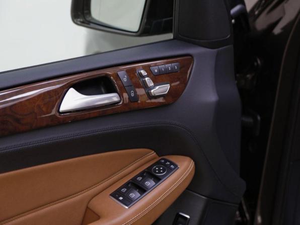 Mercedes-Benz GLE I (W166) с пробегом 2015 года, цена 2 389 000 рублей, 112750 км, внедорожник, Автокод Объявления