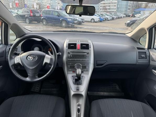 Toyota Auris I с пробегом 2008 года, цена 699 000 рублей, 133218 км, хэтчбек, Автокод Объявления