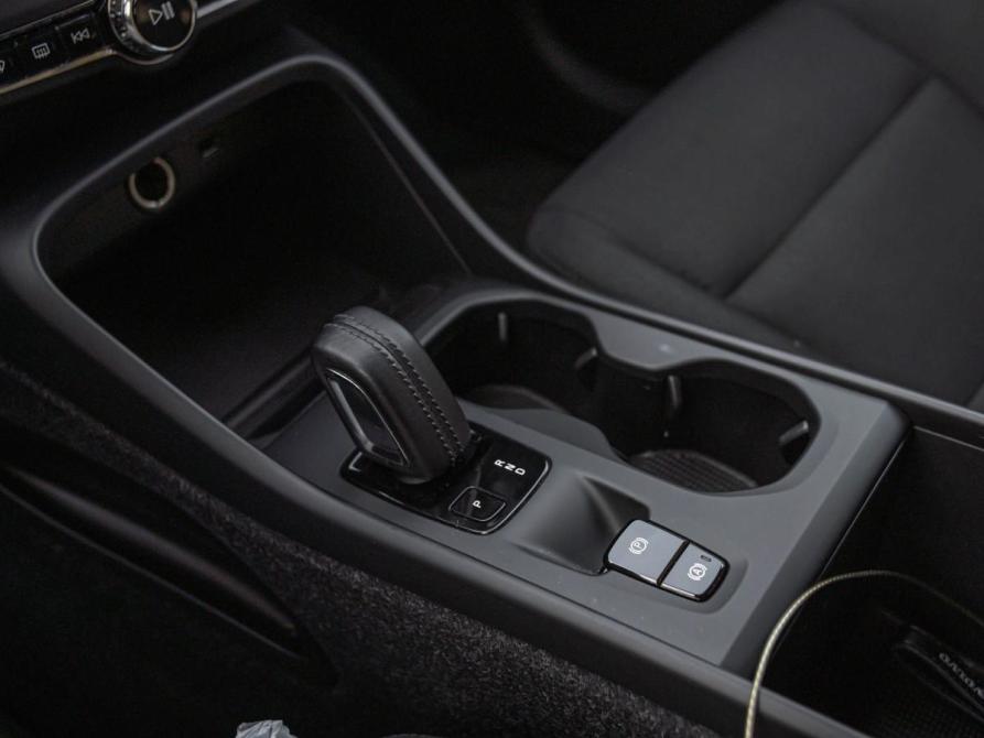Volvo XC40 I Санкт-Петербург  - изображение 11