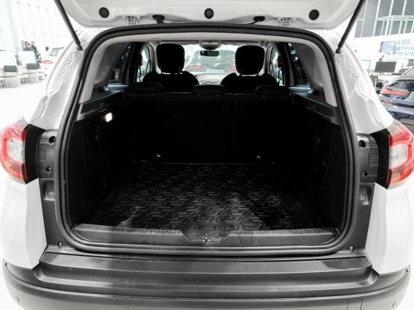 Renault Kaptur I с пробегом 2018 года, цена 1 099 000 рублей, 136720 км, внедорожник, Автокод Объявления