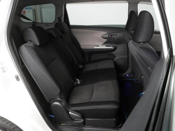 Toyota Wish II с пробегом 2009 года, цена 1 239 000 рублей, 162773 км, минивэн, Автокод Объявления