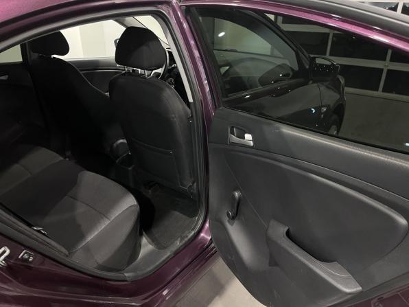 Hyundai Solaris I с пробегом 2011 года, цена 640 000 рублей, 240596 км, седан, Автокод Объявления