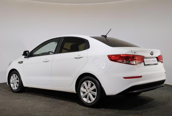 Kia Rio III Рестайлинг с пробегом 2017 года, цена 1 000 000 рублей, 156739 км, седан, Автокод Объявления