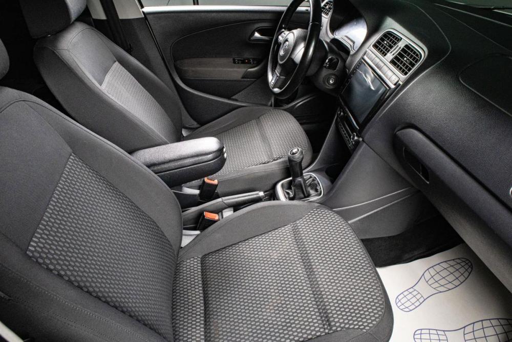 Volkswagen Polo V Сургут  - изображение 10