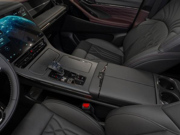 GAC Trumpchi M8 II с пробегом 2026 года, цена 4 750 000 рублей, 50 км, минивэн, Автокод Объявления