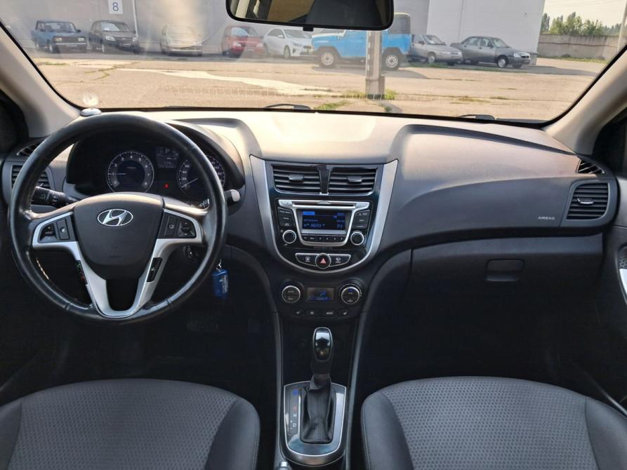 Hyundai Solaris I Рестайлинг Набережные Челны  - изображение 17