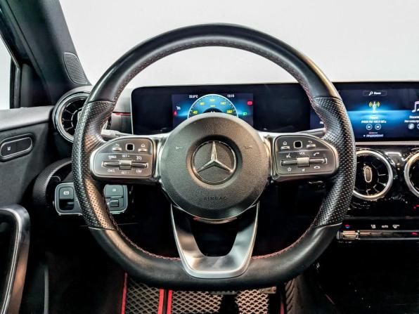 Mercedes-Benz A-Класс IV (W177) с пробегом 2020 года, цена 2 500 000 рублей, 77418 км, хэтчбек, Автокод Объявления