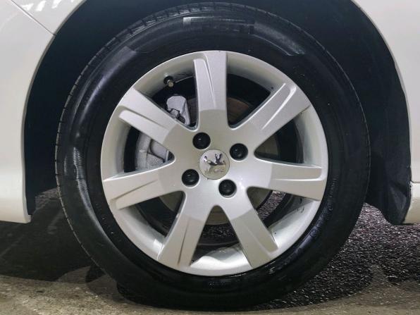 Peugeot 308 I с пробегом 2011 года, цена 630 000 рублей, 254269 км, хэтчбек, Автокод Объявления