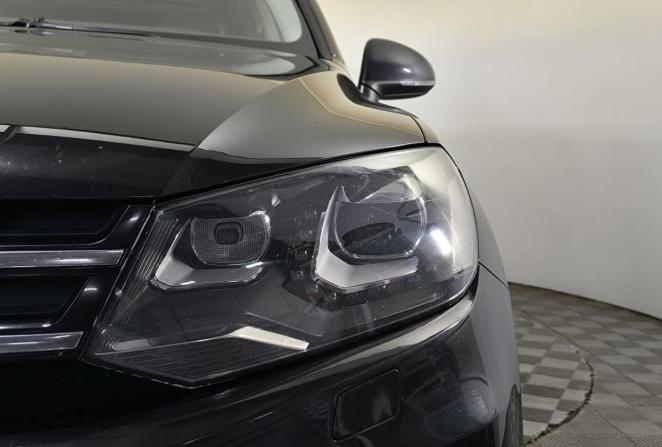 Volkswagen Touareg II с пробегом 2011 года, цена 1 880 000 рублей, 287344 км, внедорожник, Автокод Объявления