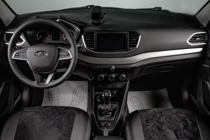 Lada (ВАЗ) Vesta I с пробегом 2023 года, цена 1 599 000 рублей, 2540 км, седан, Автокод Объявления