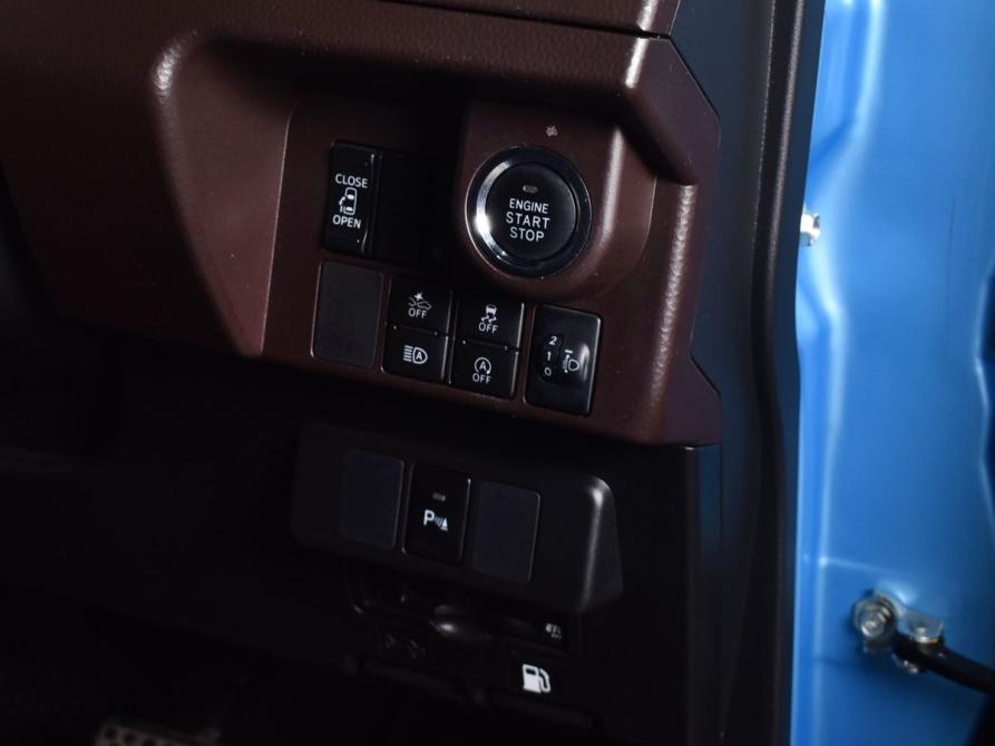 Toyota Roomy I Кемерово  - изображение 17