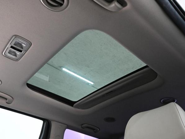 Kia Carnival III с пробегом 2019 года, цена 3 255 000 рублей, 93920 км, минивэн, Автокод Объявления