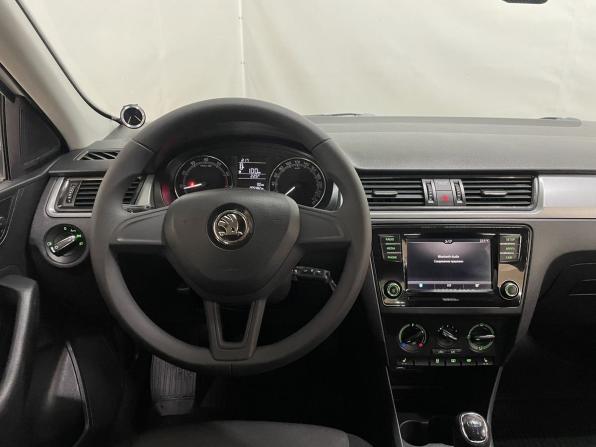 Skoda Rapid I Рестайлинг с пробегом 2019 года, цена 849 000 рублей, 205483 км, лифтбек, Автокод Объявления