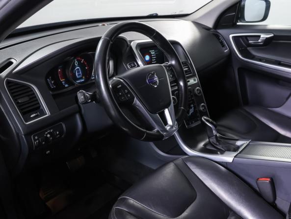 Volvo XC60 I Рестайлинг с пробегом 2015 года, цена 1 890 000 рублей, 211646 км, внедорожник, Автокод Объявления