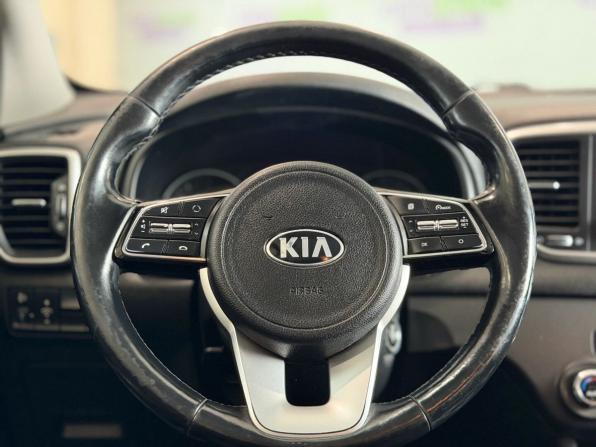 Kia Sportage IV Рестайлинг с пробегом 2021 года, цена 1 550 000 рублей, 202716 км, внедорожник, Автокод Объявления