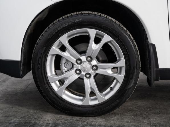 Mitsubishi Outlander III с пробегом 2013 года, цена 1 599 000 рублей, 128768 км, внедорожник, Автокод Объявления