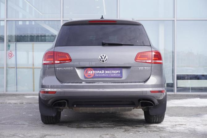 Volkswagen Touareg II Рестайлинг с пробегом 2015 года, цена 3 119 000 рублей, 129399 км, внедорожник, Автокод Объявления