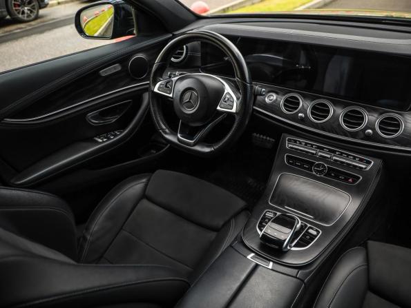 Mercedes-Benz E-Класс V (W213 S213 C238) с пробегом 2018 года, цена 2 749 000 рублей, 162099 км, седан, Автокод Объявления