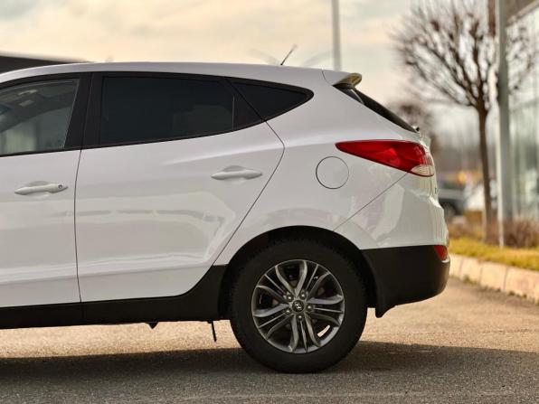 Hyundai ix35 I Рестайлинг с пробегом 2015 года, цена 1 530 000 рублей, 126193 км, внедорожник, Автокод Объявления