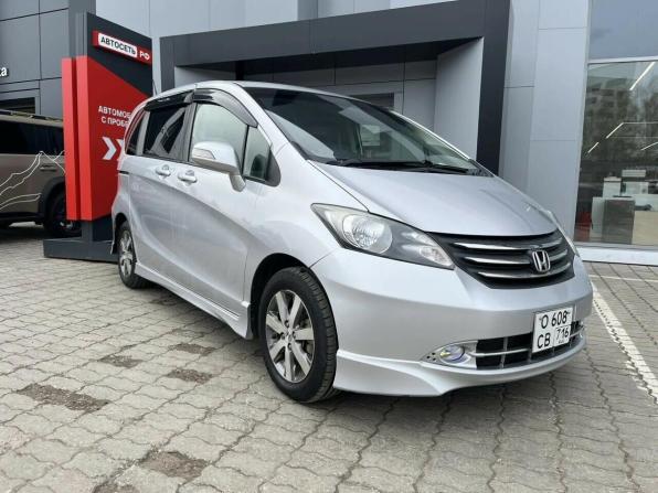 Honda Freed I с пробегом 2009 года, цена 1 014 000 рублей, 152686 км, компактвэн, Автокод Объявления