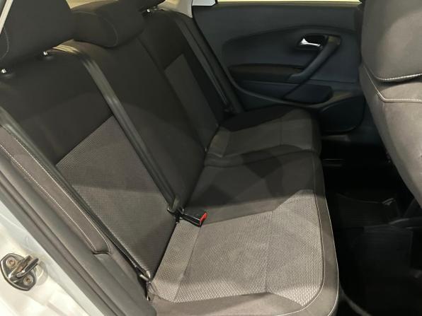 Volkswagen Polo V Рестайлинг с пробегом 2018 года, цена 1 250 000 рублей, 154176 км, седан, Автокод Объявления