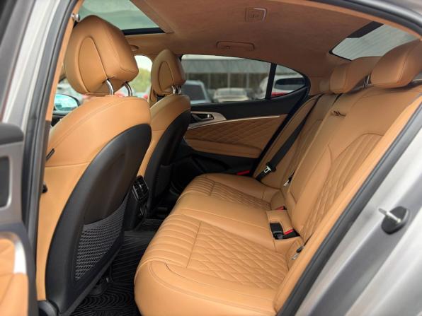 Genesis G70 I Рестайлинг с пробегом 2022 года, цена 3 675 000 рублей, 49000 км, седан, Автокод Объявления