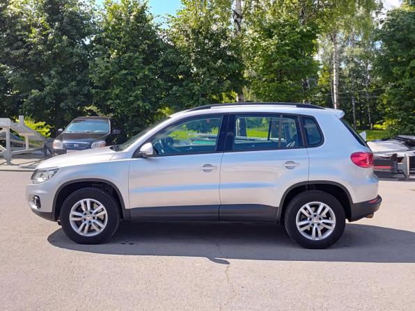 Volkswagen Tiguan I Рестайлинг с пробегом 2015 года, цена 1 845 000 рублей, 107972 км, внедорожник, Автокод Объявления