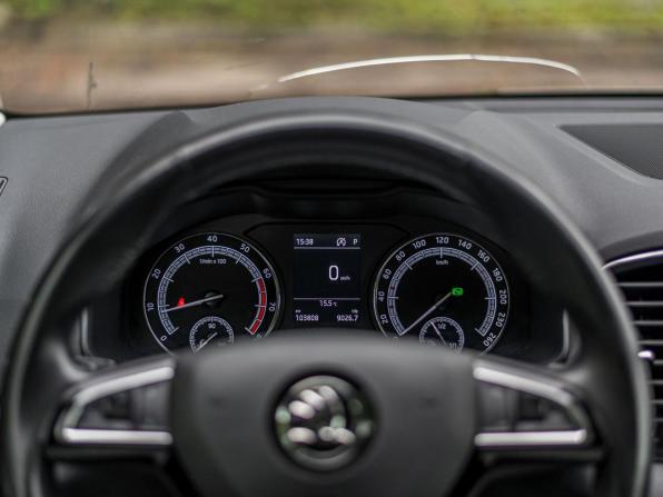 Skoda Karoq I с пробегом 2020 года, цена 2 020 000 рублей, 103747 км, внедорожник, Автокод Объявления
