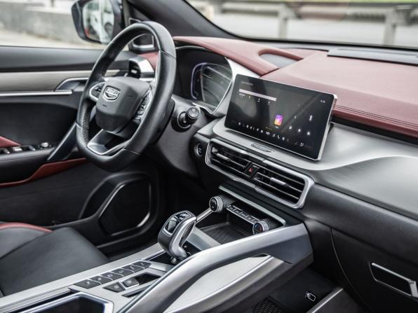 Geely Coolray I с пробегом 2021 года, цена 1 828 000 рублей, 37142 км, внедорожник, Автокод Объявления