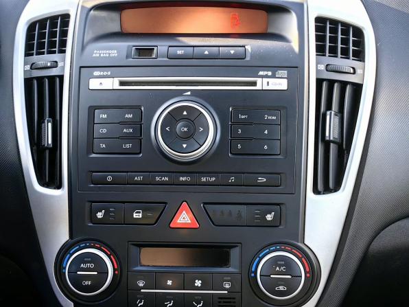 Kia Ceed I Рестайлинг с пробегом 2010 года, цена 389 000 рублей, 249683 км, хэтчбек, Автокод Объявления