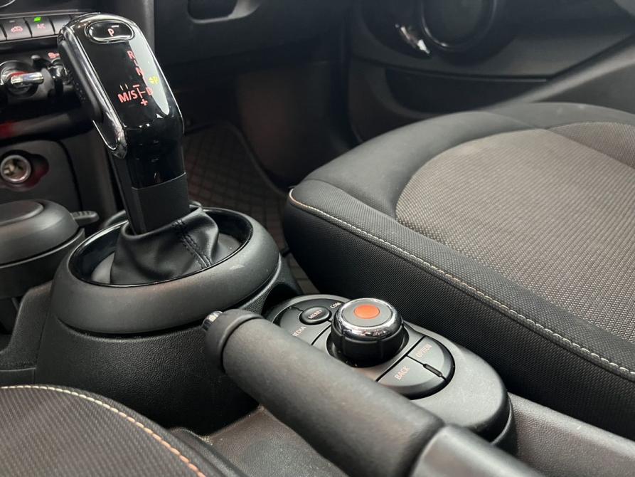 Mini Hatch III (F55/F56) Рестайлинг Москва  - изображение 13