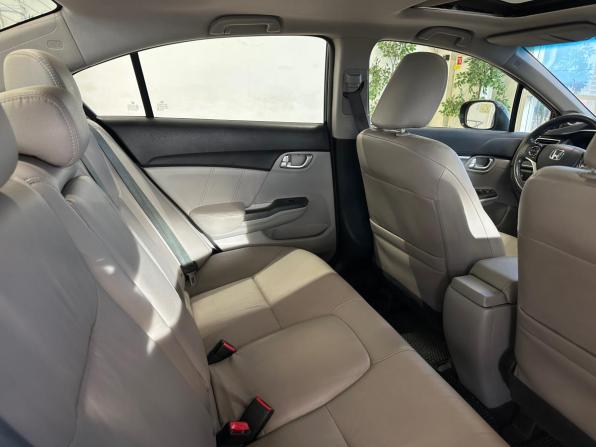 Honda Civic IX Рестайлинг с пробегом 2013 года, цена 1 299 000 рублей, 193000 км, седан, Автокод Объявления
