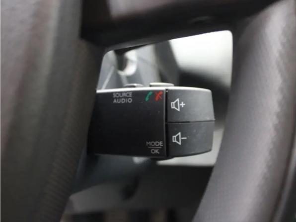 Renault Duster I Рестайлинг с пробегом 2015 года, цена 957 000 рублей, 183000 км, внедорожник, Автокод Объявления