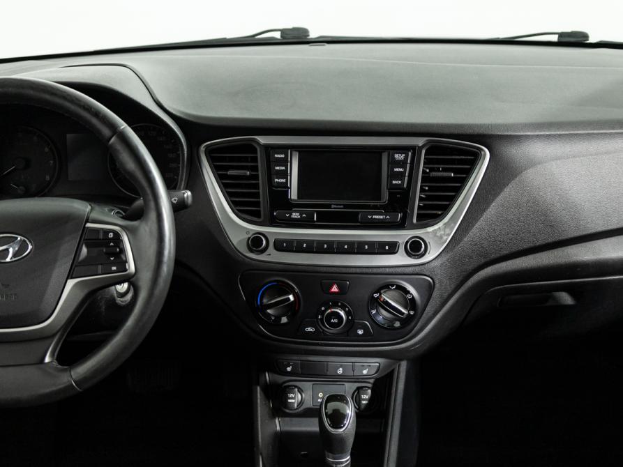Hyundai Solaris II Санкт-Петербург  - изображение 14